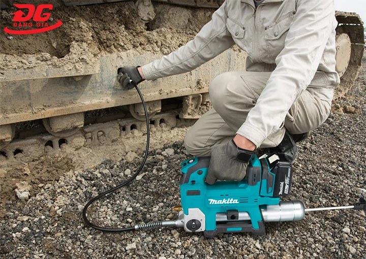 Cách sử dụng súng bơm mỡ pin Makita - DGP180Z