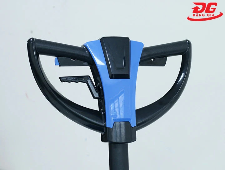 Tay đẩy hình cánh bướm