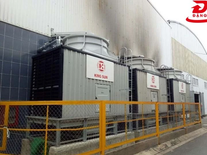 Tháp giải nhiệt dạng vuông