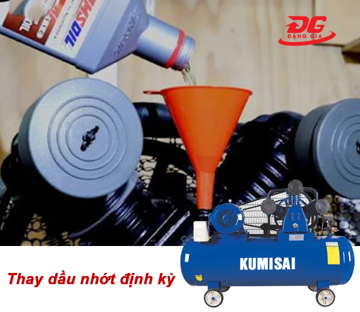 Thay dầu máy định kỳ