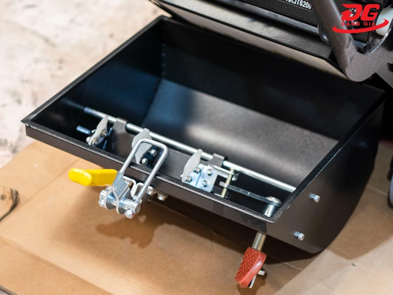 Thùng chứa rác xe quét rác Kumisai KMS S3