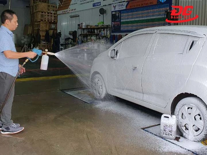 rửa xe cầu giấy Duy Ánh