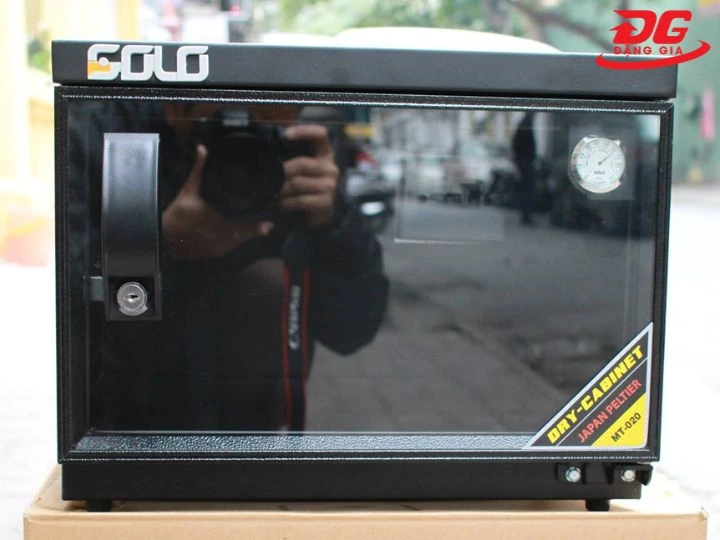 Tủ chống ẩm Solo bền bỉ