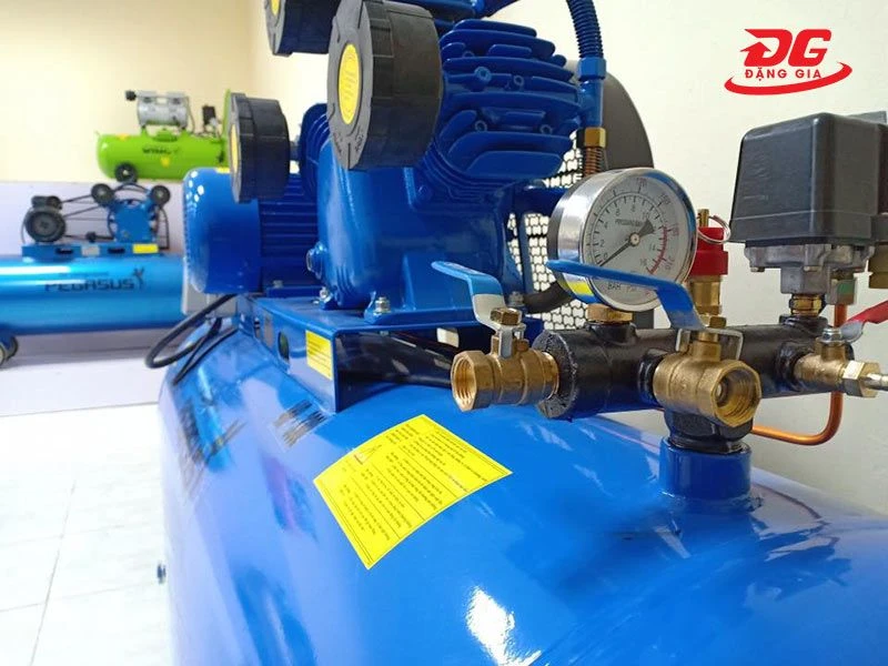 Bình chứa khí nén được phun lớp sơn tĩnh điện