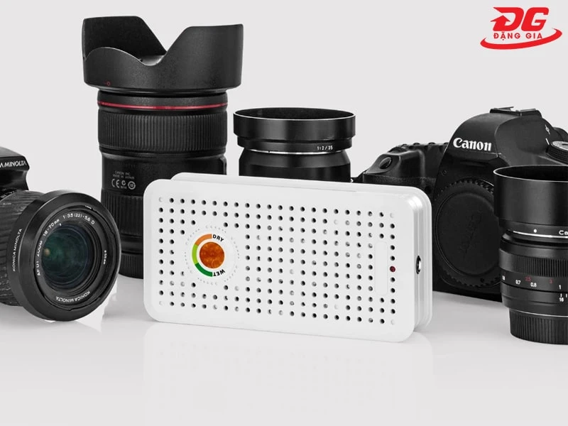 Kiểm tra tình trạng hộp hút ẩm trước mỗi lần sử dụng