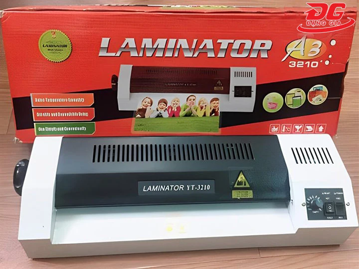 Máy ép plastic YT-3210 tốc độ cao