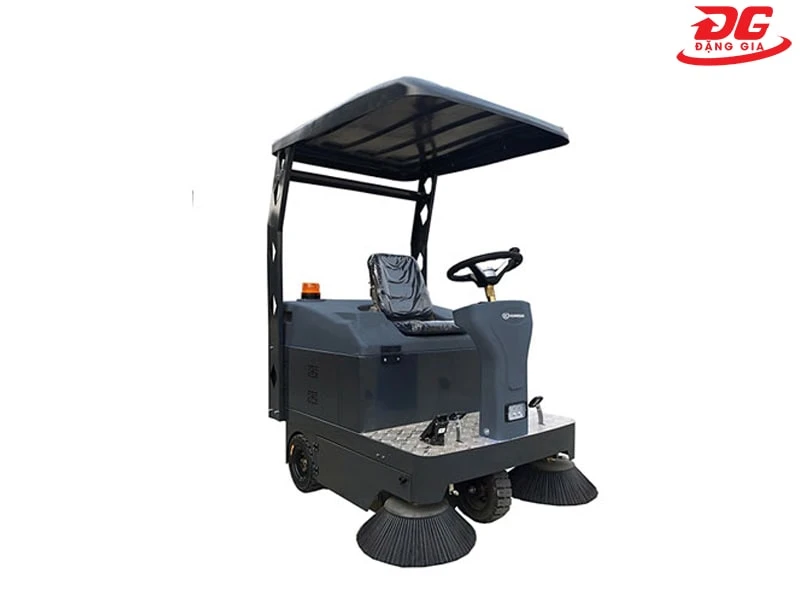 Xe quét rác ngồi lái Kumisai KMS-1400E