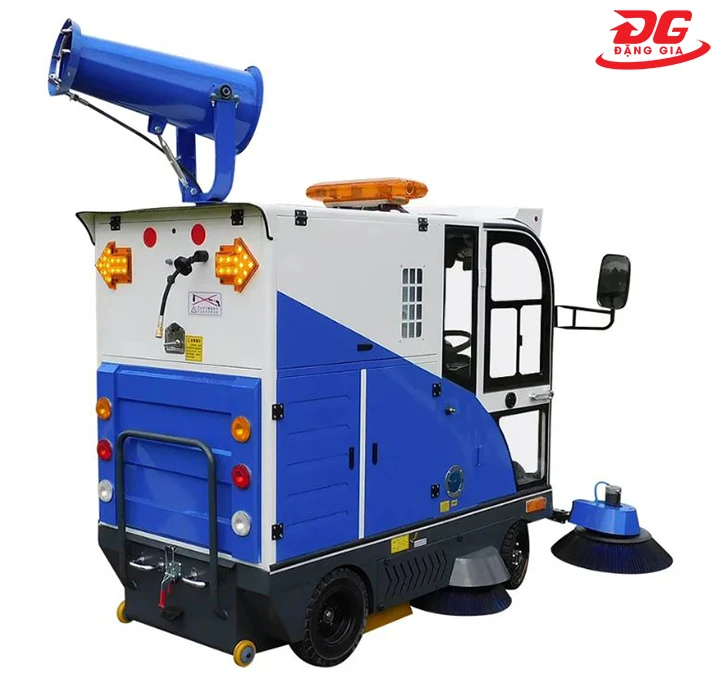 Xe quét rác ngồi lái Kumisai KMS 2000 giá rẻ