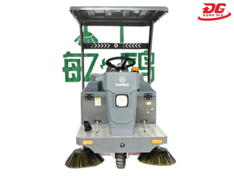 Xe quét rác ngồi lái Kumisai KMS 160E