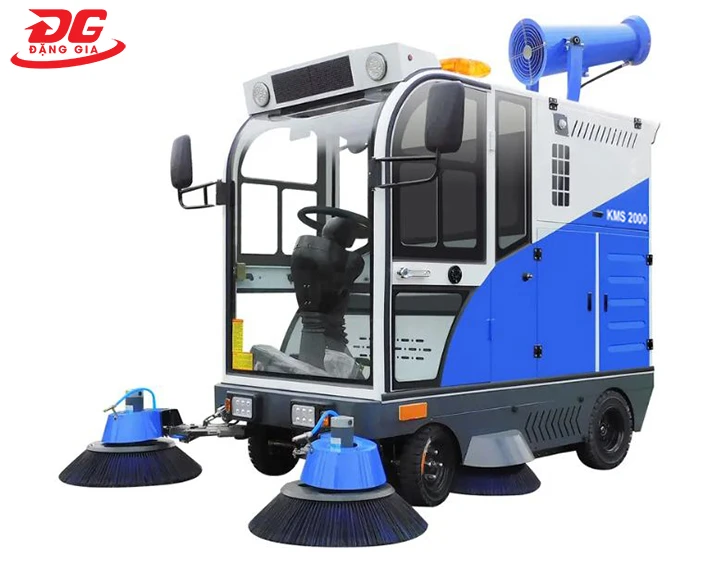 Xe quét rác Kumisai KMS 2000