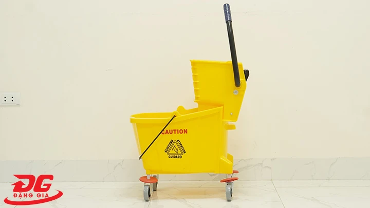 giá Xe vắt móp đơn 32 lít