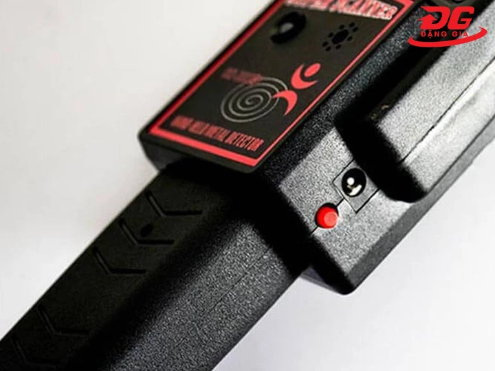 Super Scanner MD 3003B1 báo phát hiện linh hoạt