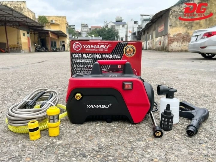 Máy rửa xe Yamasu nhỏ gọn