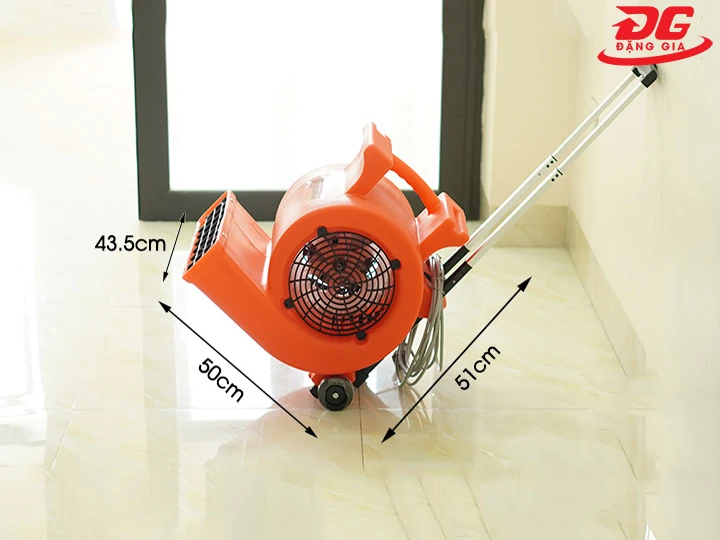 quạt sấy thảm Kumisai BF 535 vận hành tốt