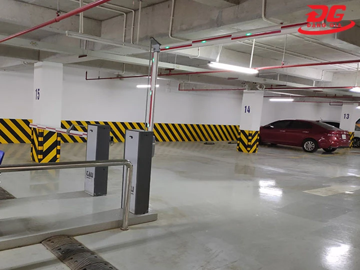 Barie cần gập 90 độ