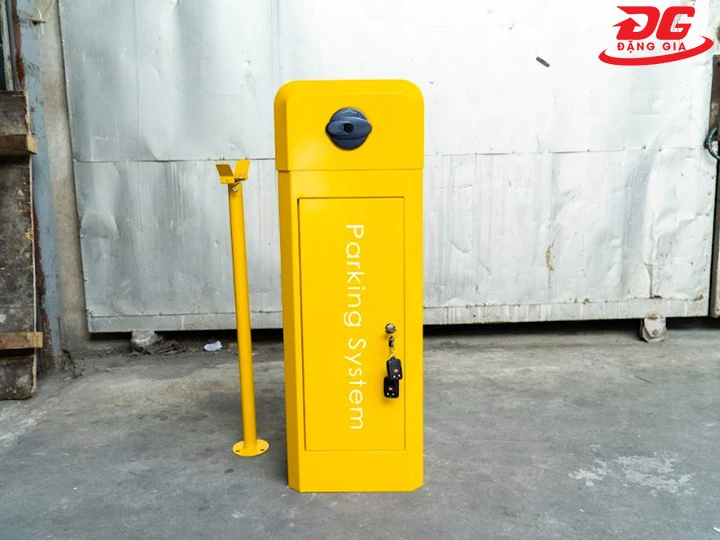 Cổng barrier BST-170 vận hành tốt