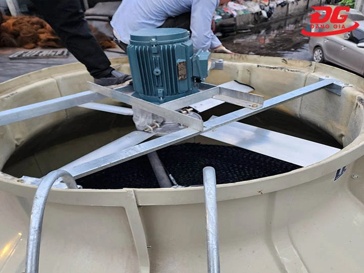 động cơ Tháp giải nhiệt Kumisai KMS 125RT