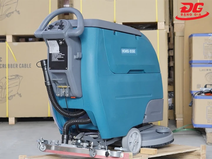 Máy chà sàn công nghiệp Kumisai KMS 65B chắc khỏe