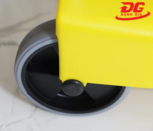 máy hút bụi khô ướt nhà xưởng Kumisai KMS803J