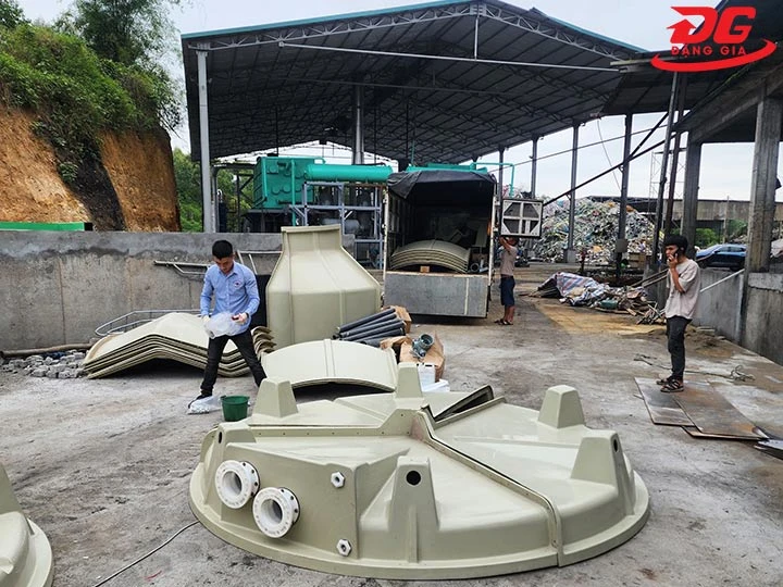 Lắp ráp đế bồn, phao cơ