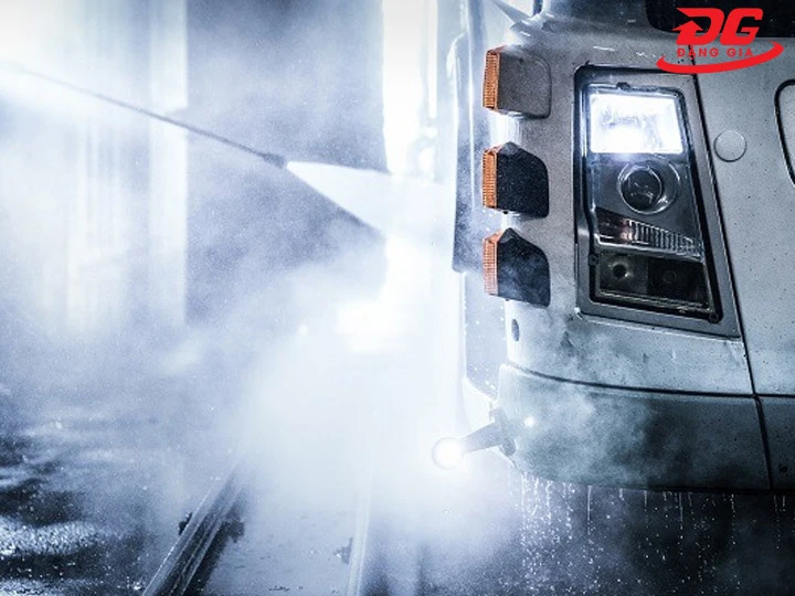 Áp lực nước máy rửa xe công nghiệp mạnh mẽ