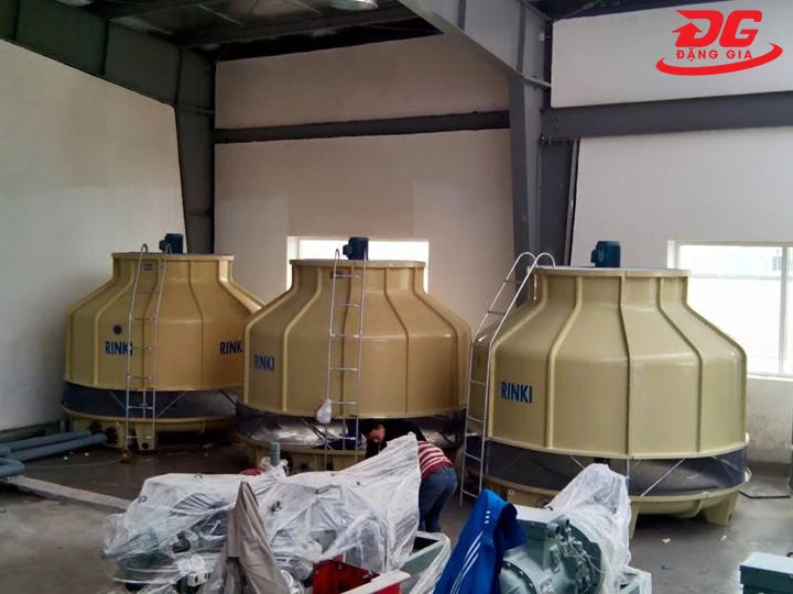 tháp giải nhiệt Rinki hoạt động êm