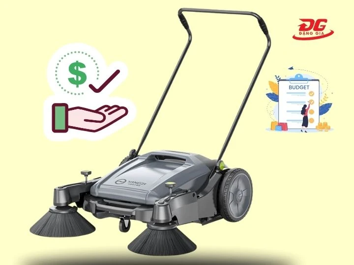 Máy quét rác đẩy tay giá cả phải chăng