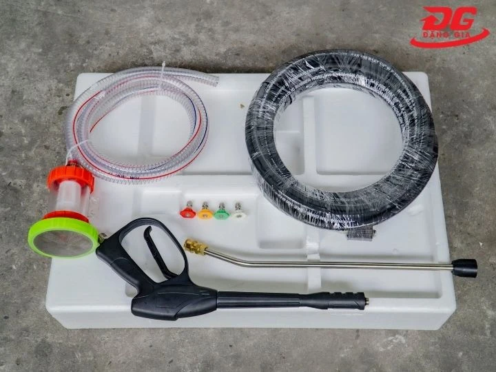 Giá phụ kiện máy rửa xe