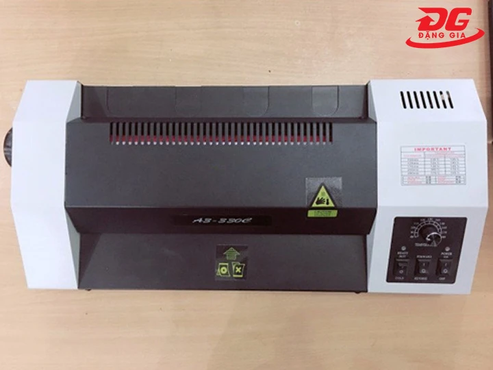 lưu ý khi sử dụng máy ép plastic A3 YT330E