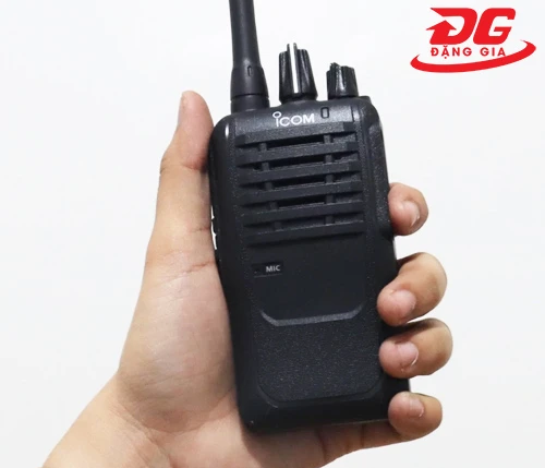 máy bộ đàm liên lạc Icom IC-F3003