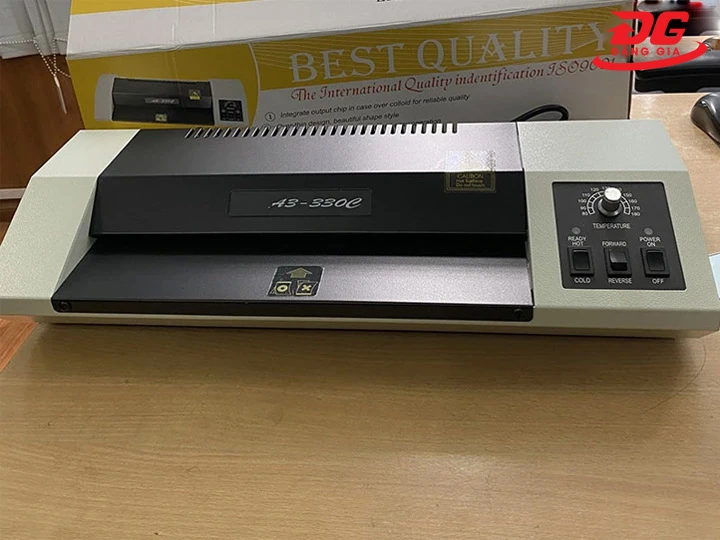 ứng dụng máy ép plastic A3 YT330E