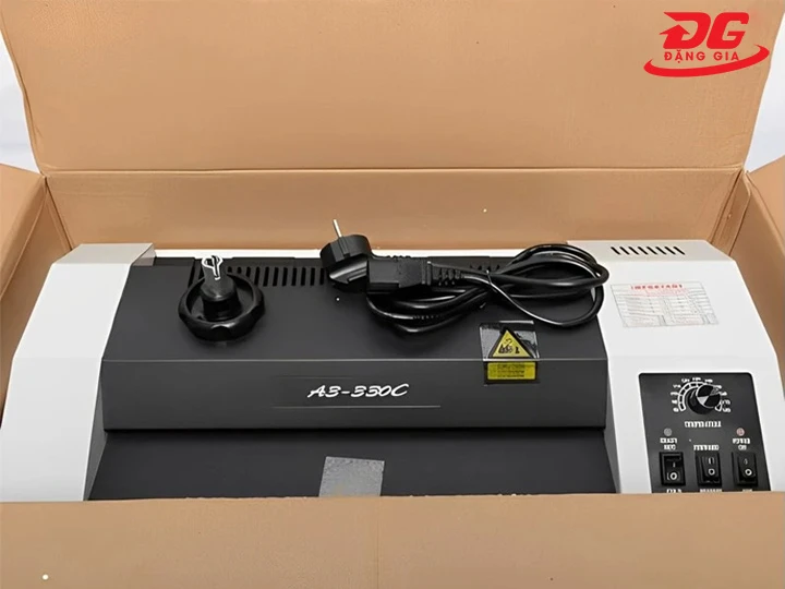 máy ép plastic Laminator A3 330C ép nhanh