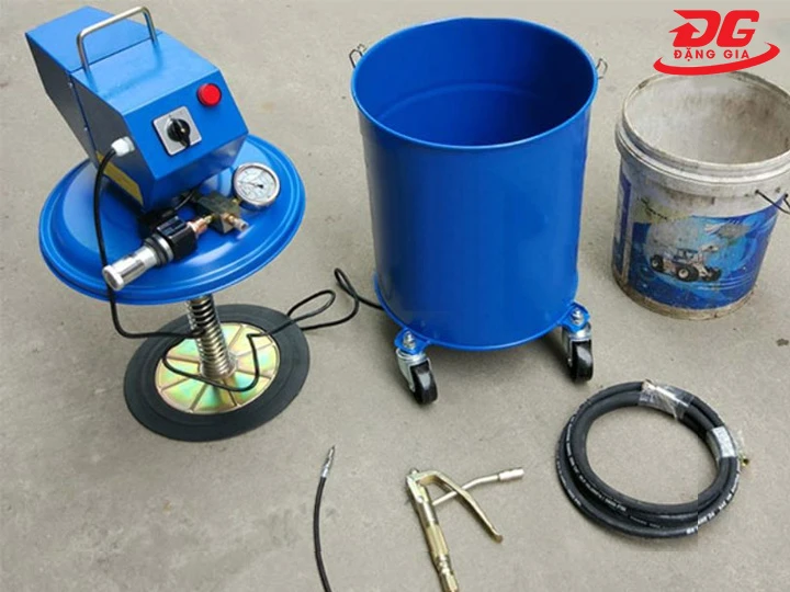 Cấu tạo máy bơm mỡ bằng điện