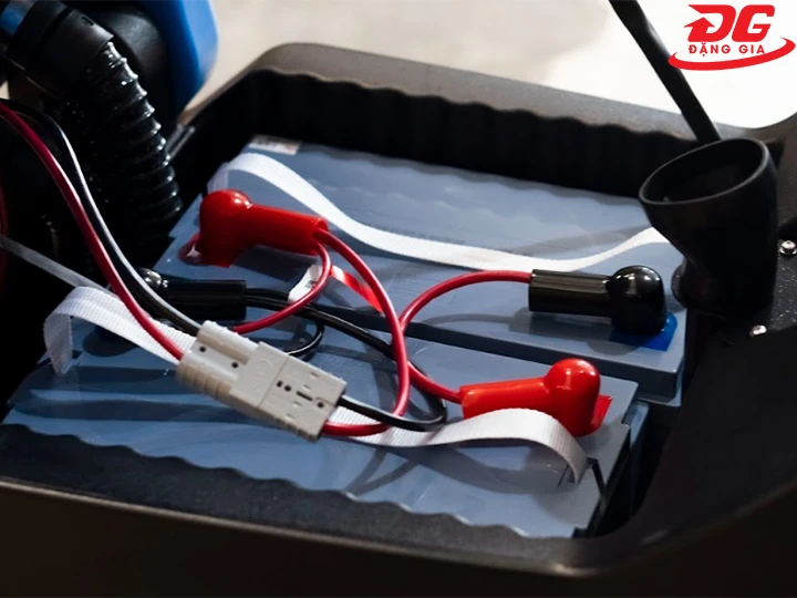 Dung lượng acquy lớn