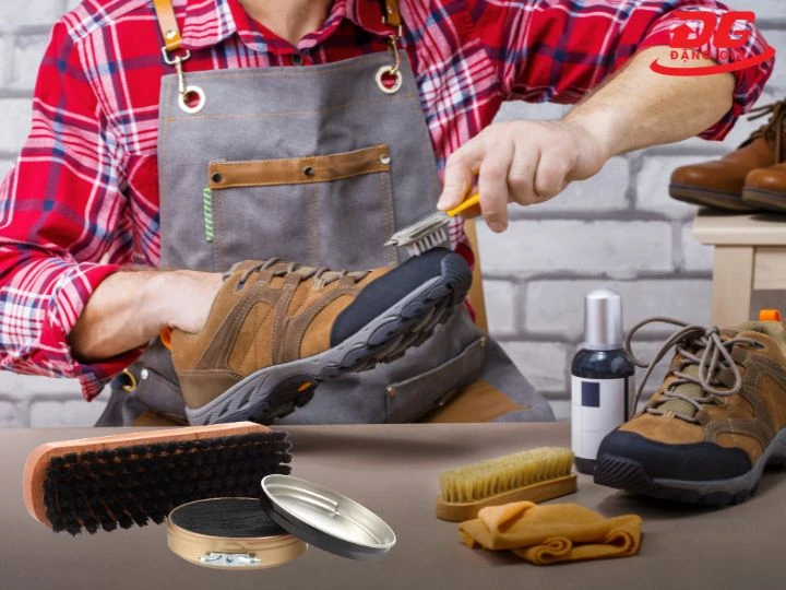 Lưu ý khi đánh xi giày da lộn