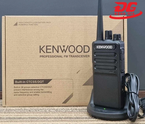 máy bộ đàm cầm tay Kenwood TK-320