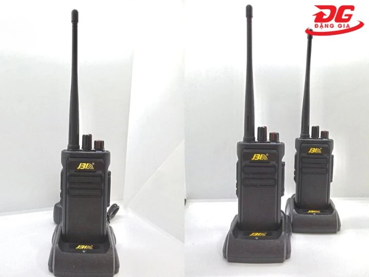 Ưu điểm máy bộ đàm JBL