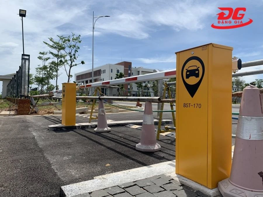 Barie trạm thu phí BST-170