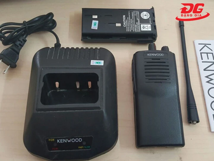 ộ đàm nhỏ cầm tay Kenwood TK-3107