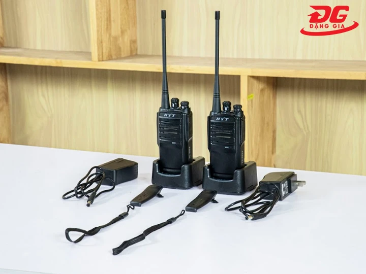 Điện máy Đặng Gia phân phối bộ đàm mini