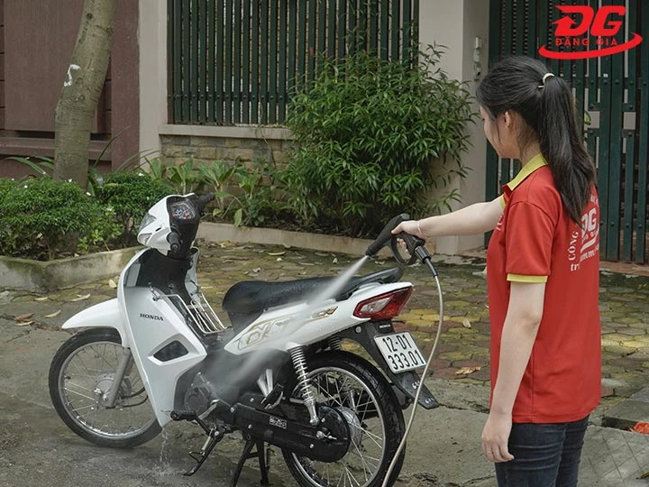 ưu điểm máy rửa xe Kumisai KMS 1600