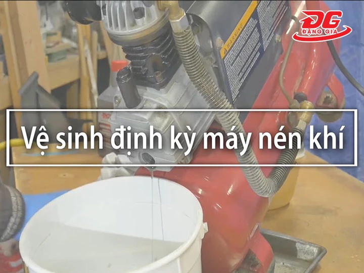 Vệ sinh máy nén khí piston định kỳ