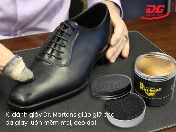 Xi đánh giày DR Martens giữ ẩm tốt bảo bảo vệ da