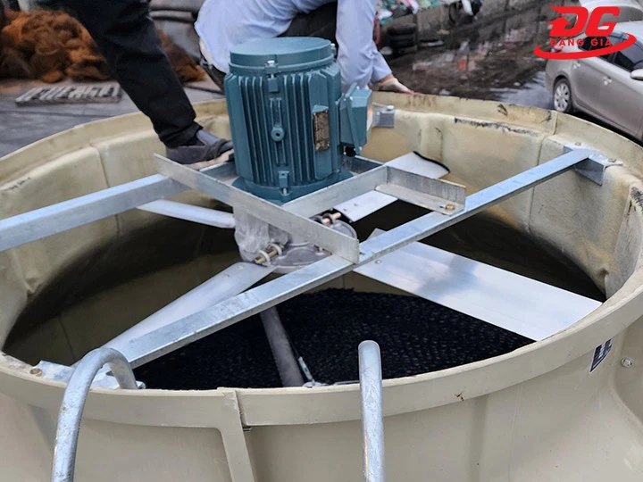 Động cơ & quạt hút