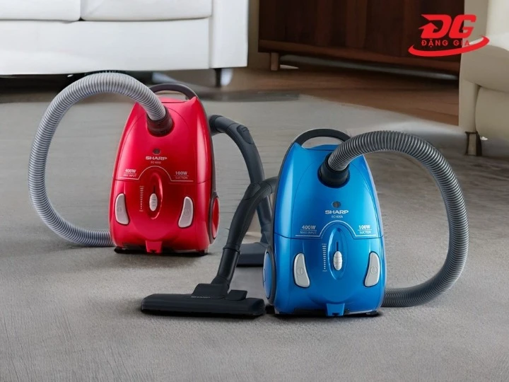 Máy hút bụi Sharp EC-8305 dành cho gia đình