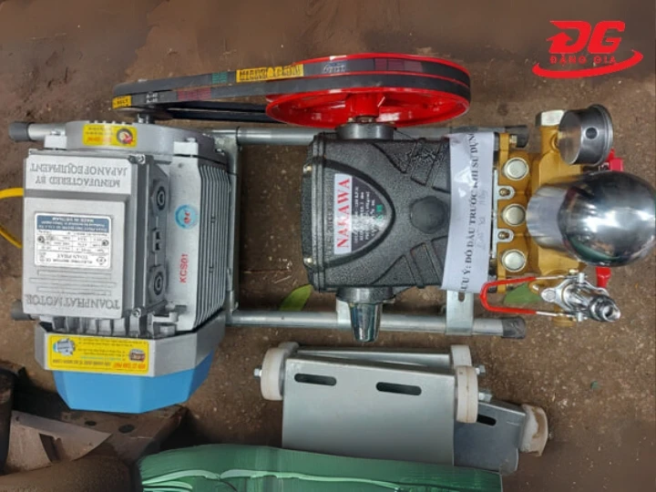 Máy phun rửa xe Nakawa NK 48