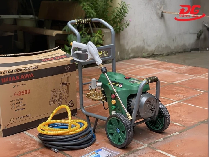 Máy rửa xe Nakawa 2500W NK9070