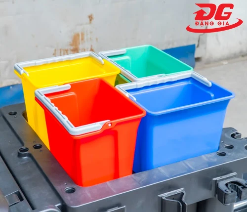 xe đựng dụng cụ vệ sinh Kumisai KMS AF08190H