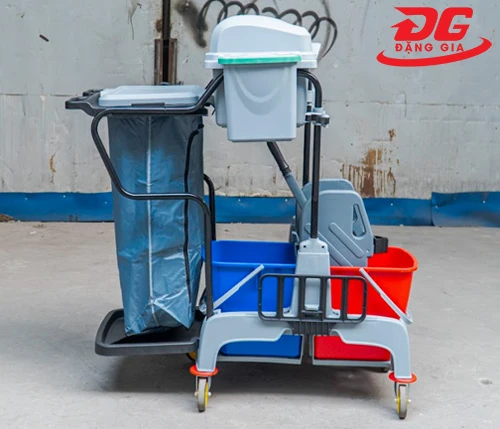 xe làm vệ sinh đa năng Kumisai KMS AF08196A