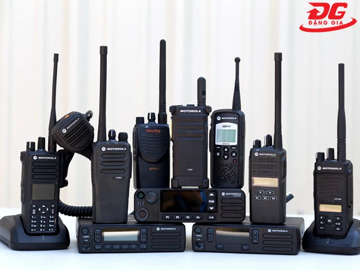 giá bán bộ đàm cầm tay Motorola